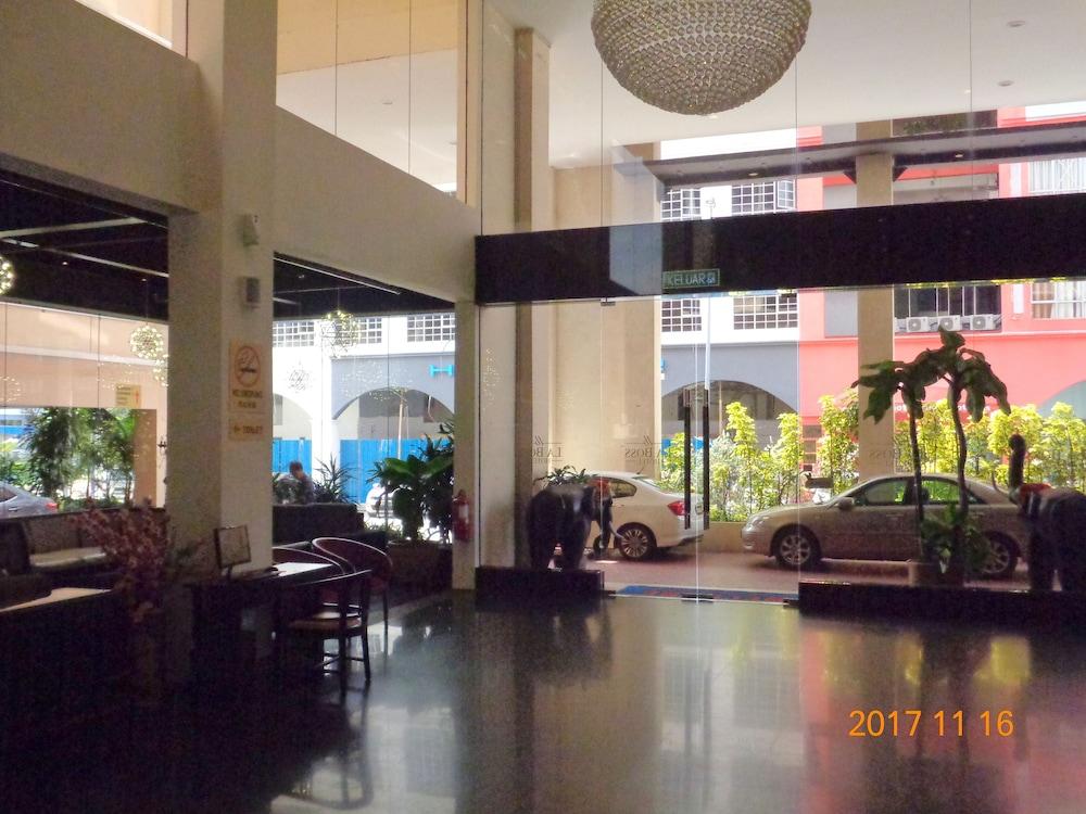 La Boss Hotel - Lobby
