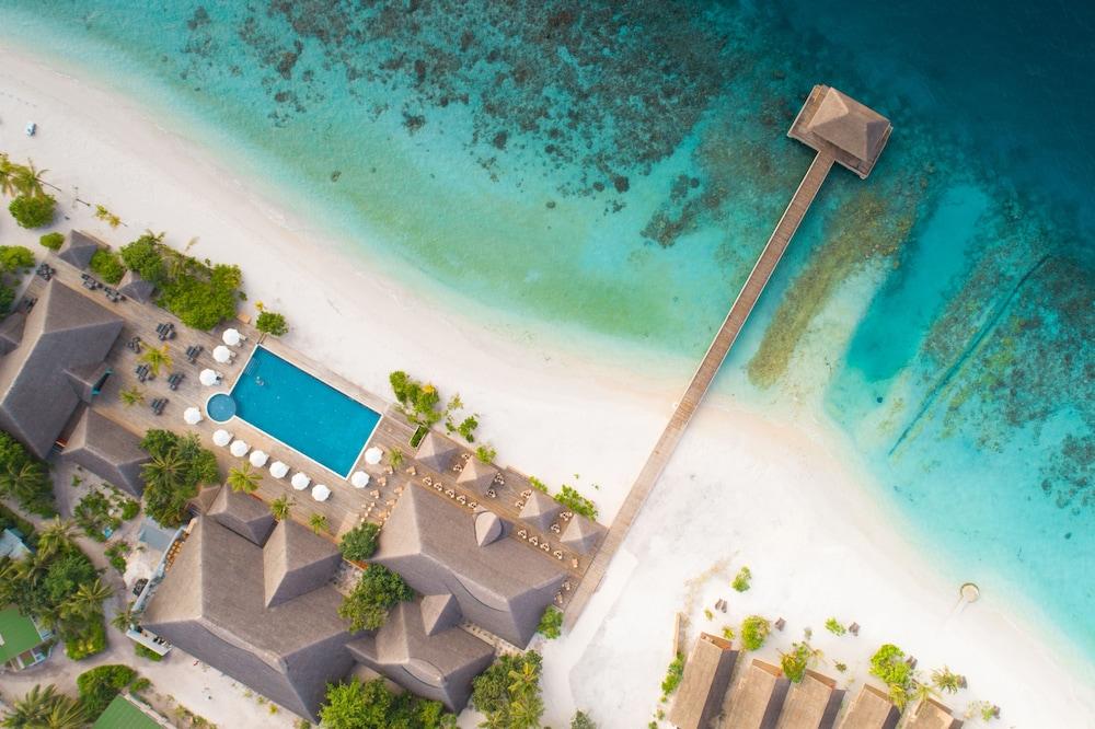 Kudafushi Resort and Spa - Aerial View