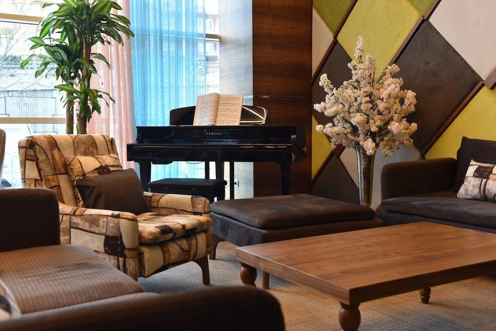 Ozgobek Ronesans Hotel De Luxe - Lobby Sitting Area