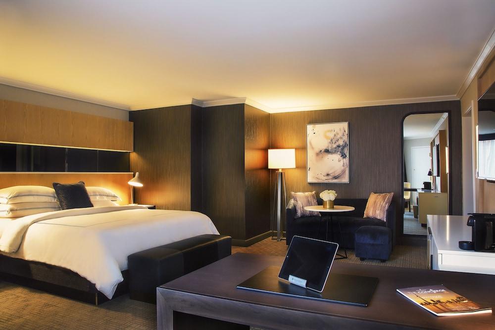 The Yorkville Royal Sonesta Hotel Toronto - Room