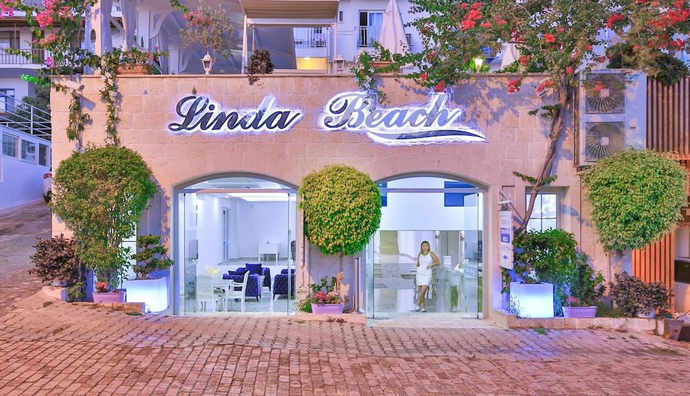 Linda Beach Class Hotel - Boutique Class - Featured Image