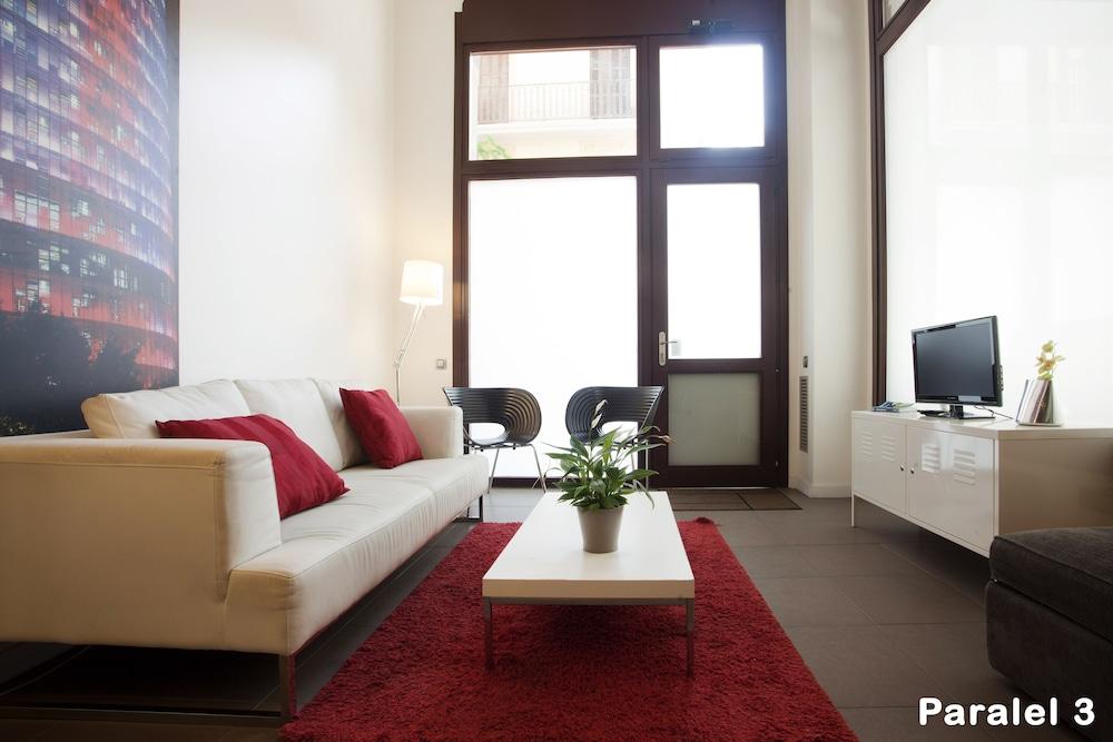 Espai Barcelona Paralel Apartments - Living Area
