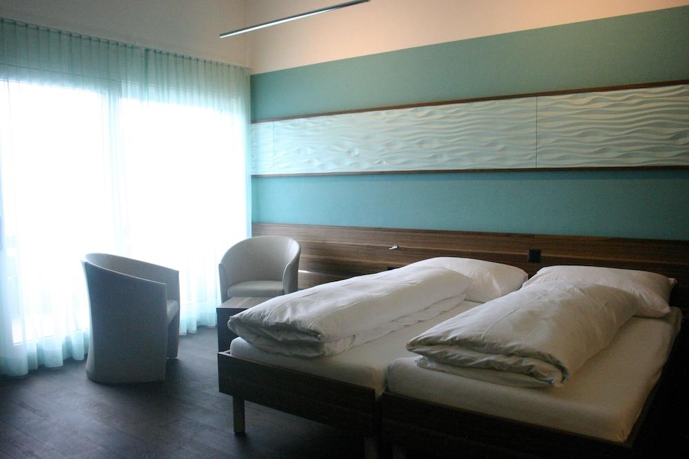 Hotel Nidwaldnerhof - Room