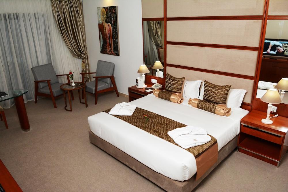 Marigold Hotel - Room
