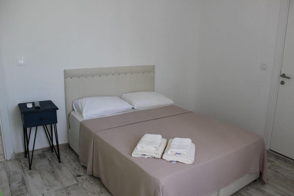 Eleni Butik Hotel - Room