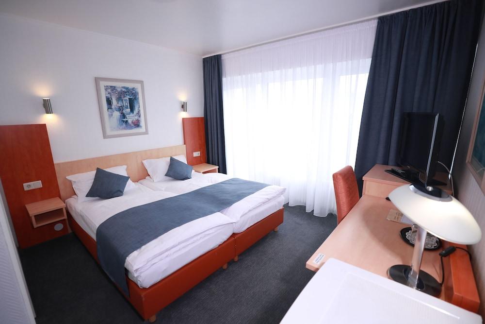 Hotel Savoy Bonn - Room