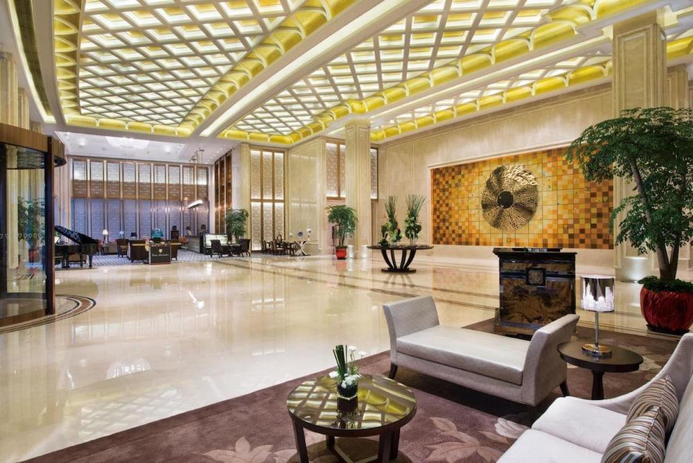 Tonino Lamborghini Hotel Kunshan City Center - Lobby Sitting Area
