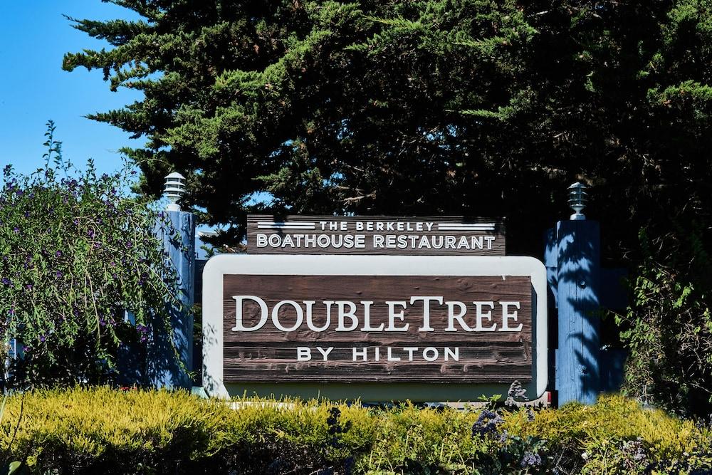 DoubleTree by Hilton Hotel Berkeley Marina - Featured Image