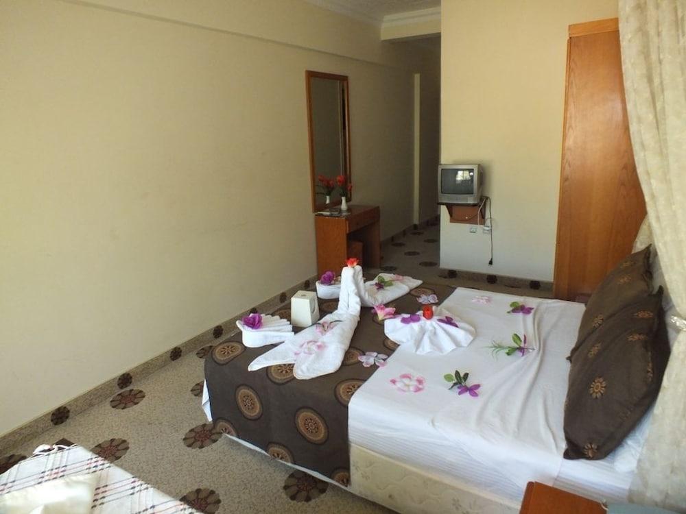 Grand Didyma Hotel - Room