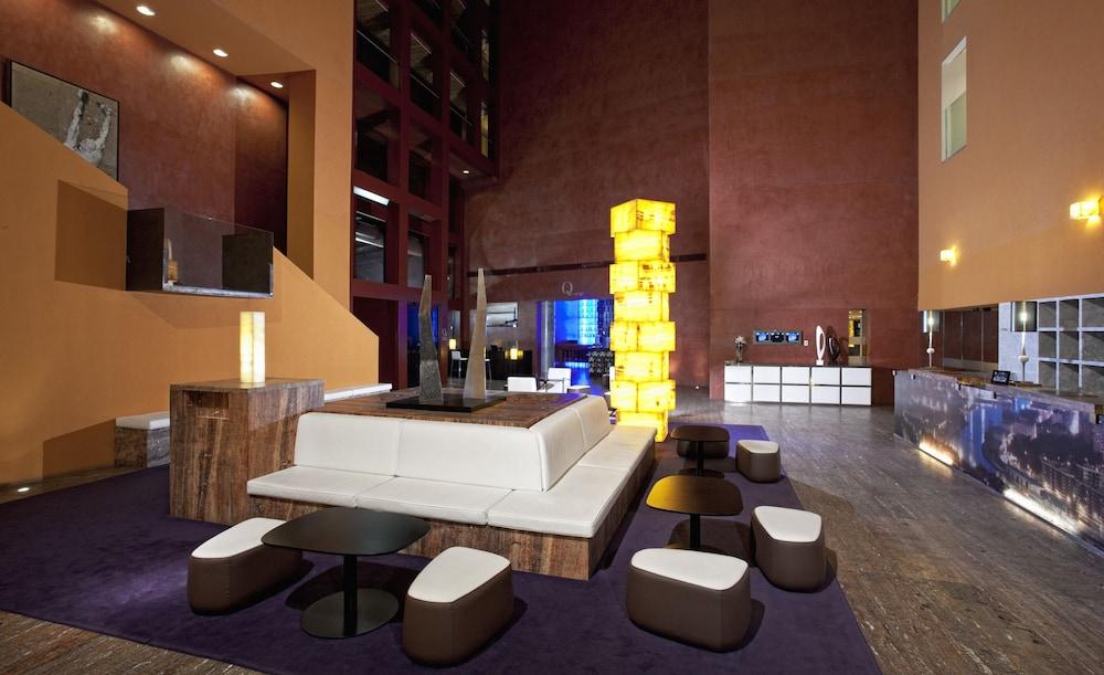 Hotel Melia Bilbao - Lobby Sitting Area