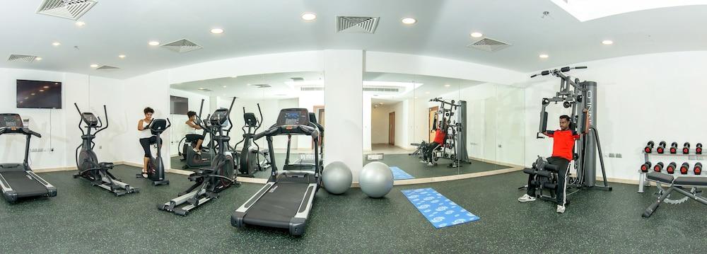 Muscat Gate Hotel - Fitness Facility