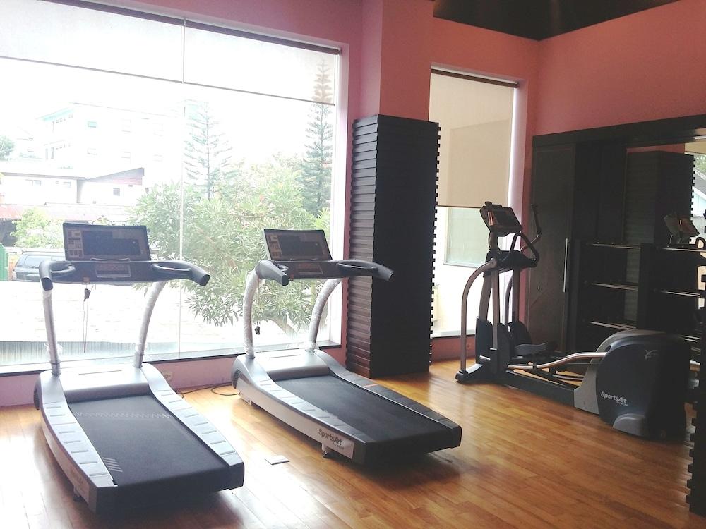 Hotel Zurich - Fitness Facility