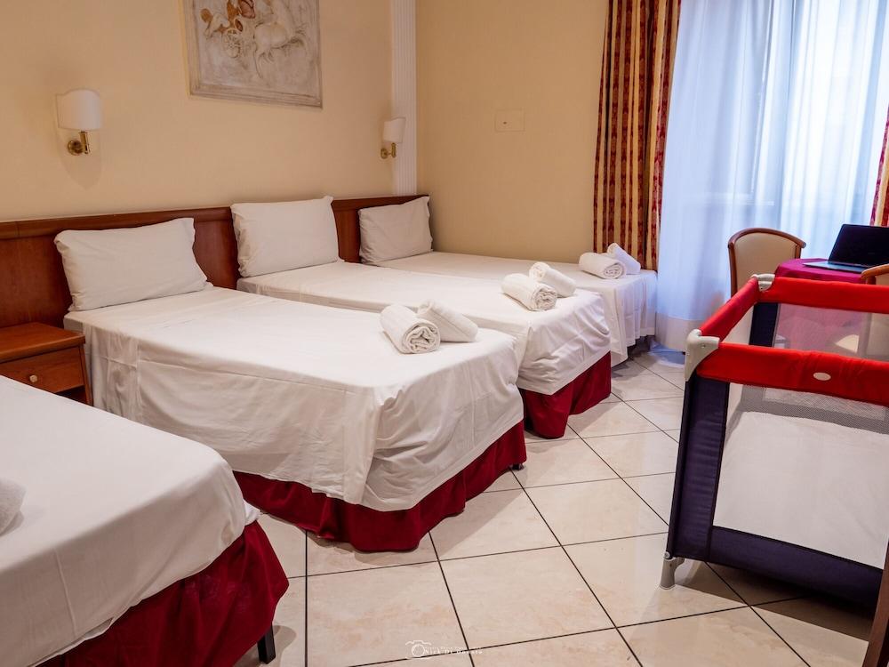 Hotel Suite Caesar - Room
