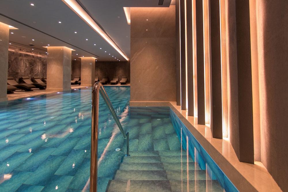 Izmir Marriott Hotel - Indoor Pool
