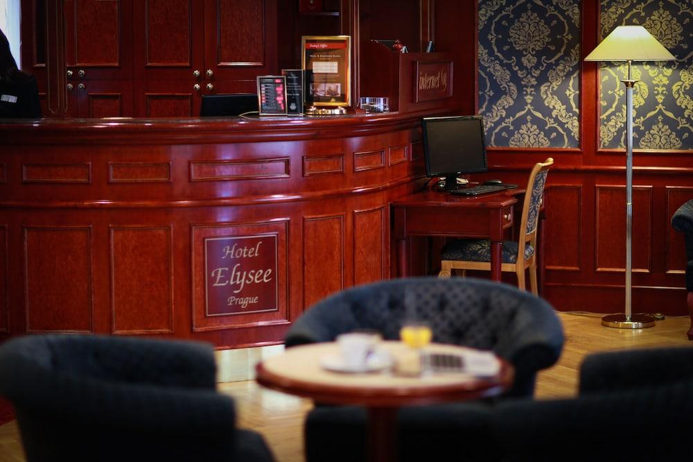 Hotel Elysee - Reception