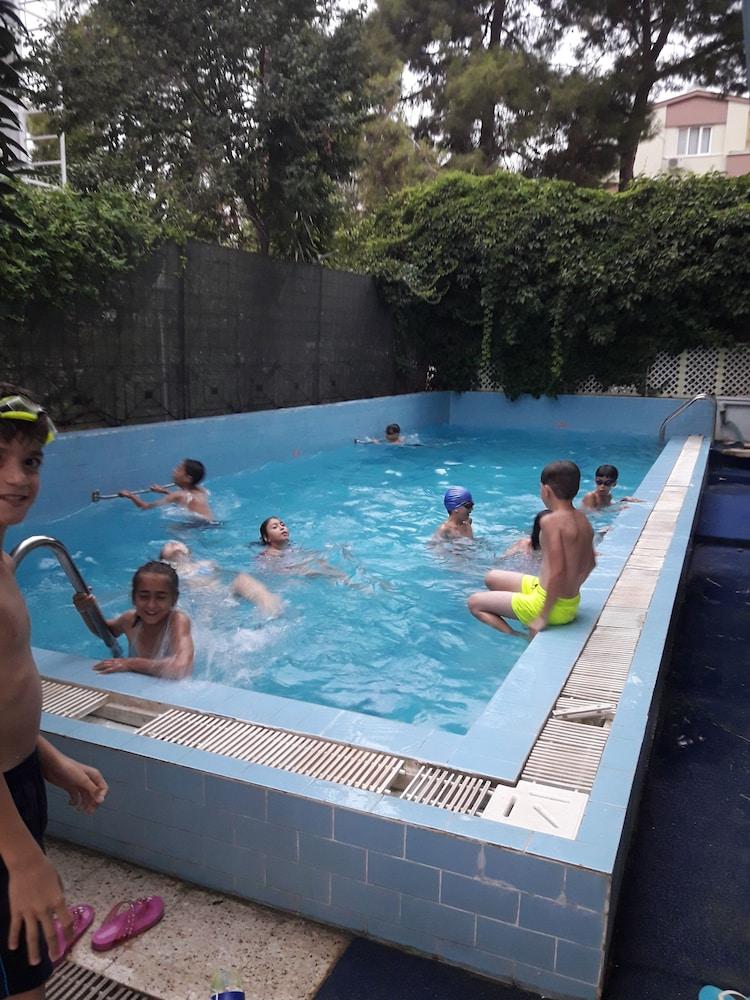 Mahper Hotel - Outdoor Pool