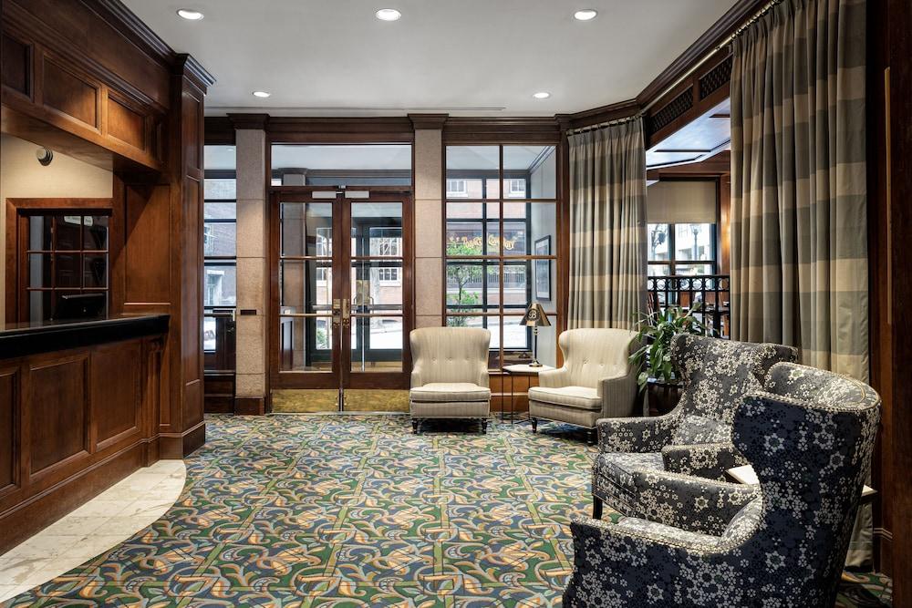 The Berkeley Hotel - Lobby