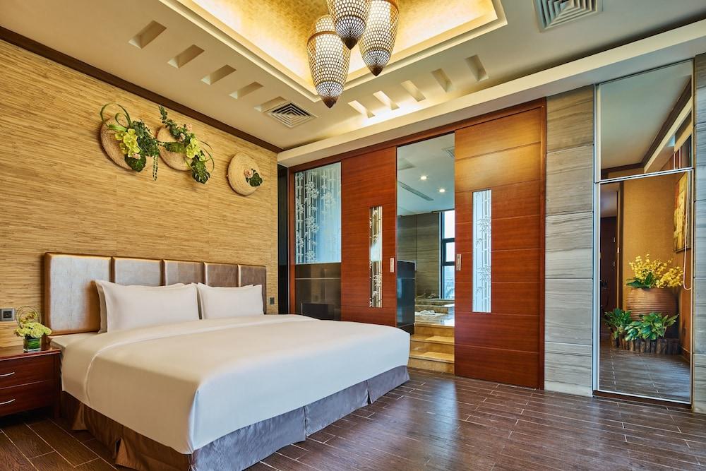 Wanda Realm Xiamen North Bay - Room