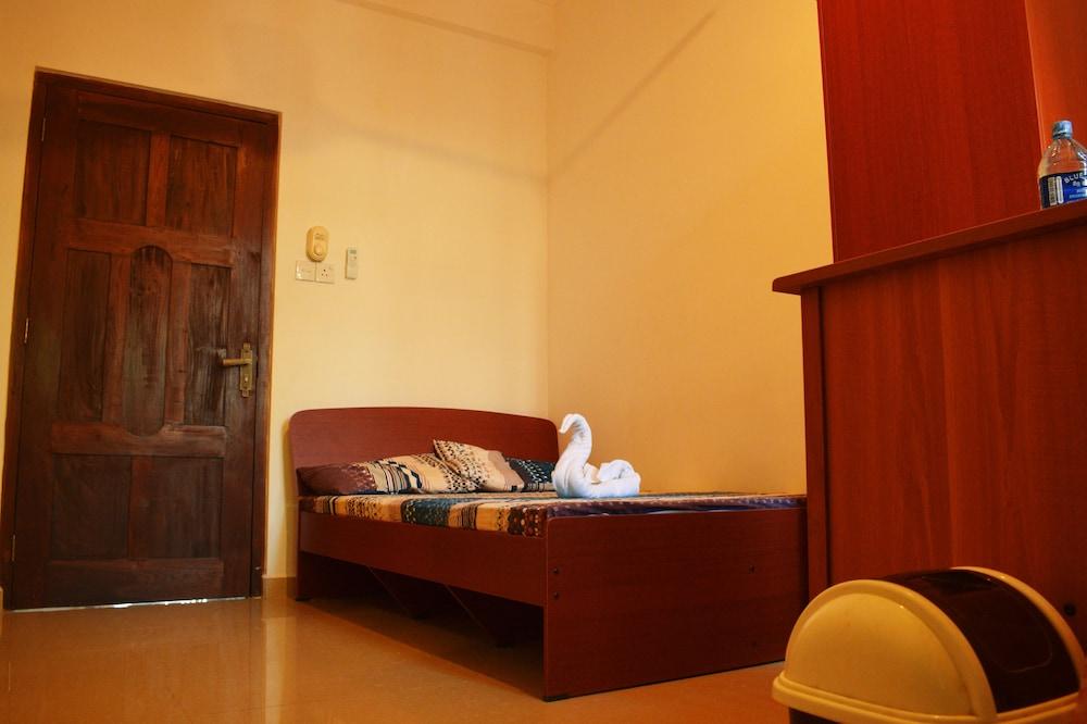 Pratha Inn - Room