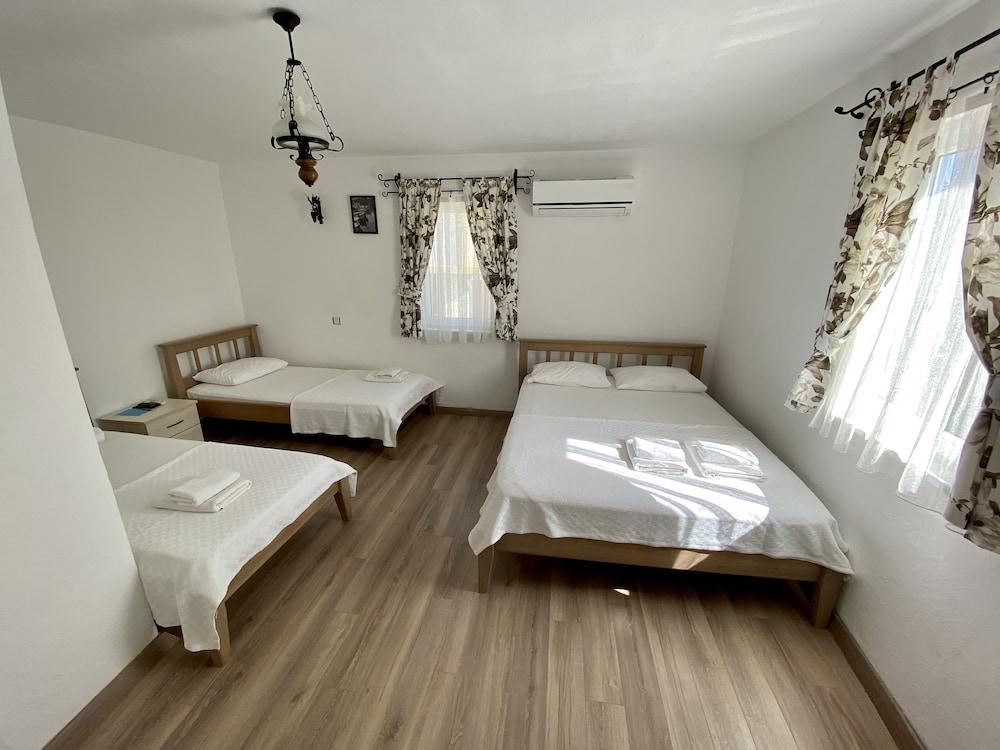 Ada Hotel Bozcaada - Room