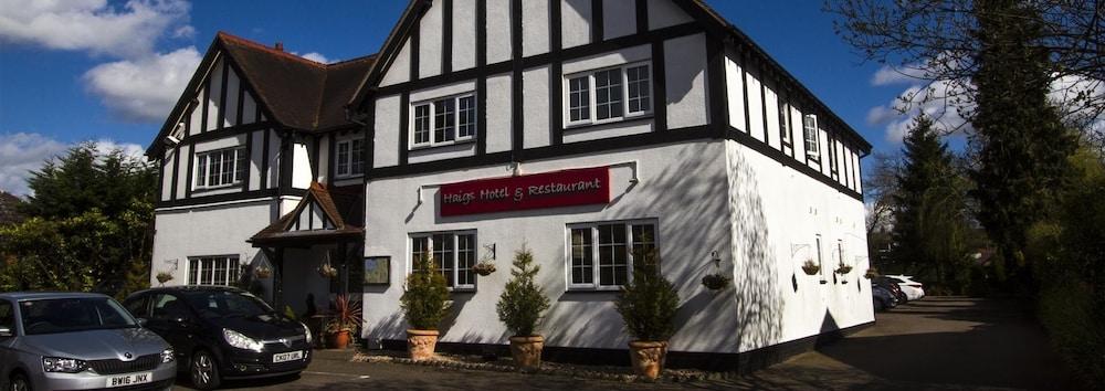 Haigs Hotel - Featured Image
