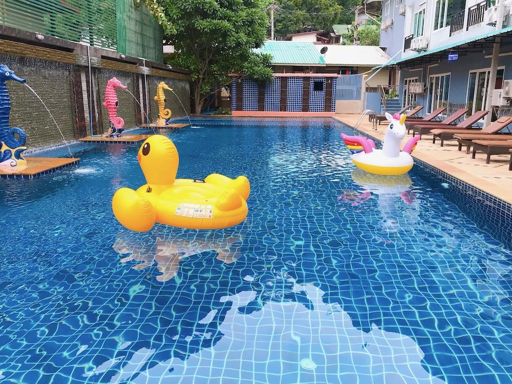 Phi Phi Maiyada Resort - Indoor Pool