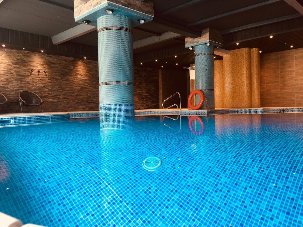 Suncliff Hotel - OCEANA COLLECTION - Indoor Pool