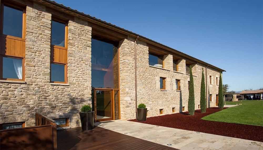 Mas Rosset - Luxury Villa Costa Brava - Property Entrance