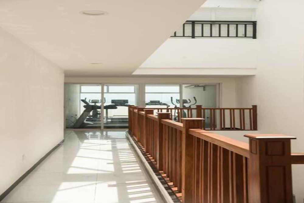 Fully Furnished 2 Bedroom Apartment - Gym