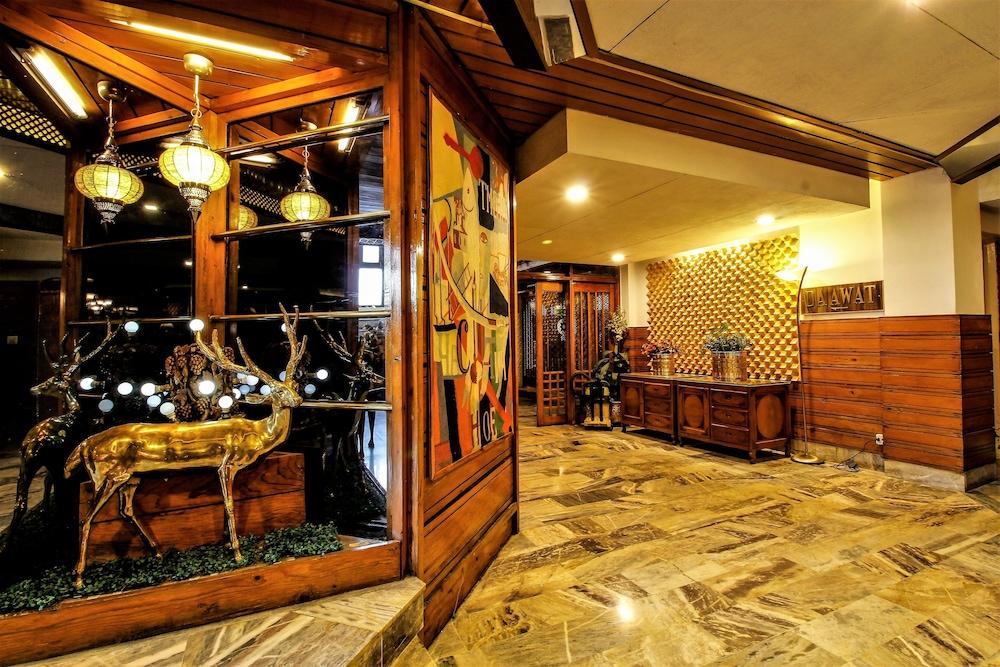 Welcome Hotel at Srinagar - Lobby
