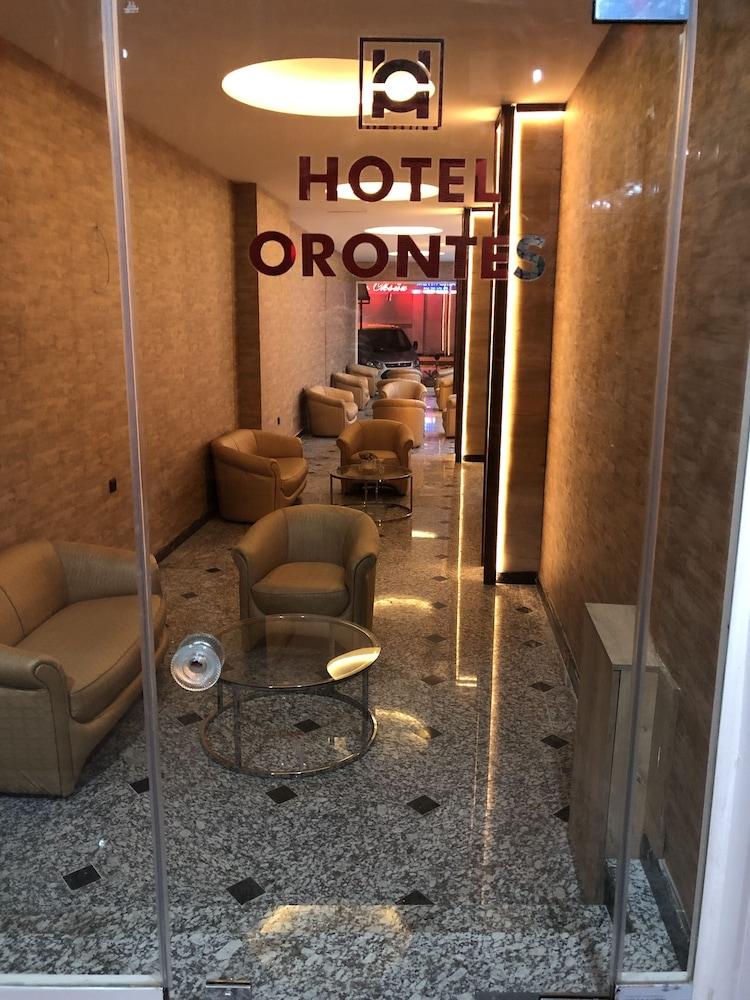 Orontes Hotel - Interior Entrance