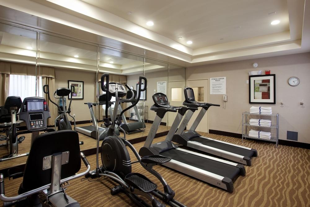 Holiday Inn Express Los Angeles Airport Hawthorne, an IHG Hotel - Fitness Facility