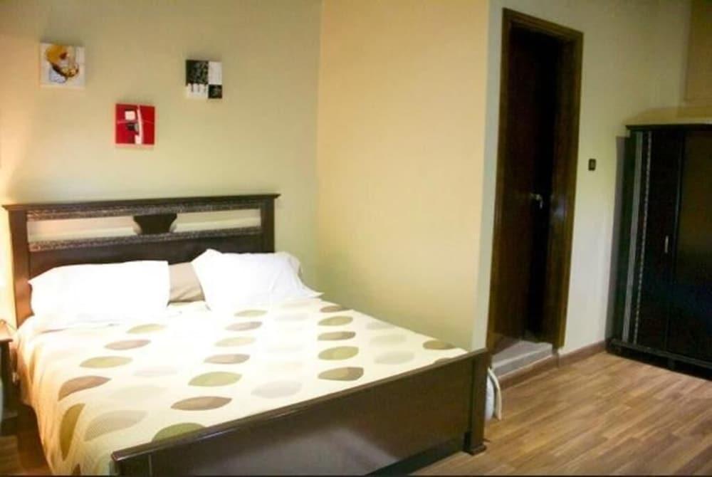 Business Hotel - Room