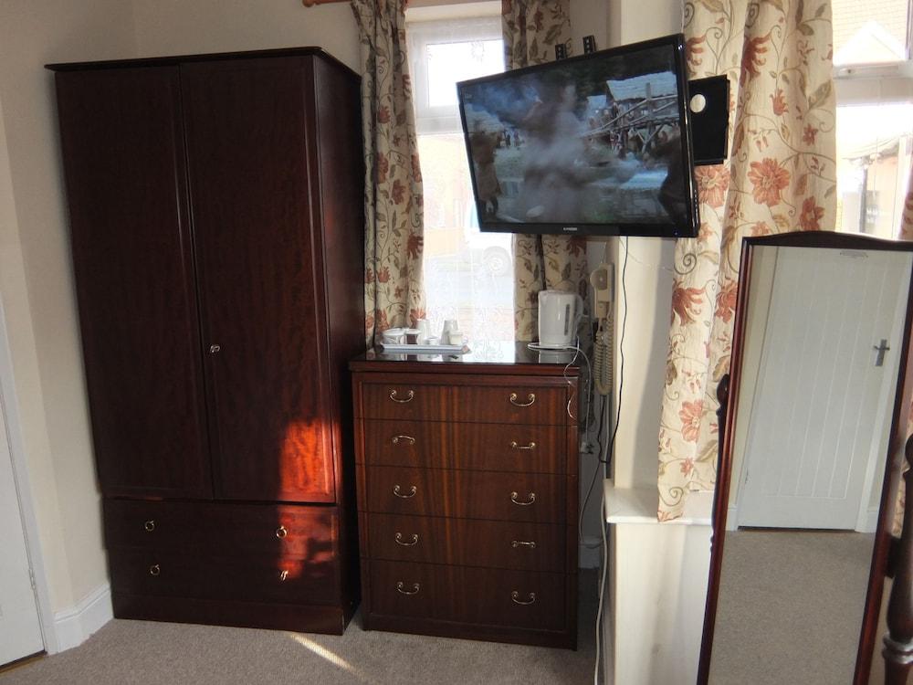 The Monsell Hotel - Room