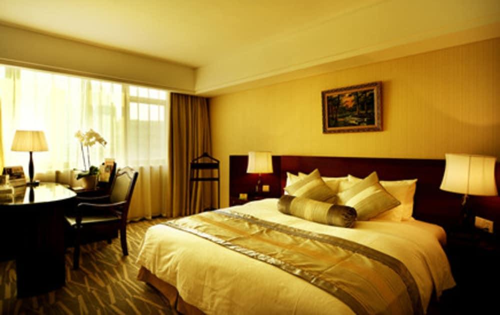 Sovereign Hotel KunShan - Room