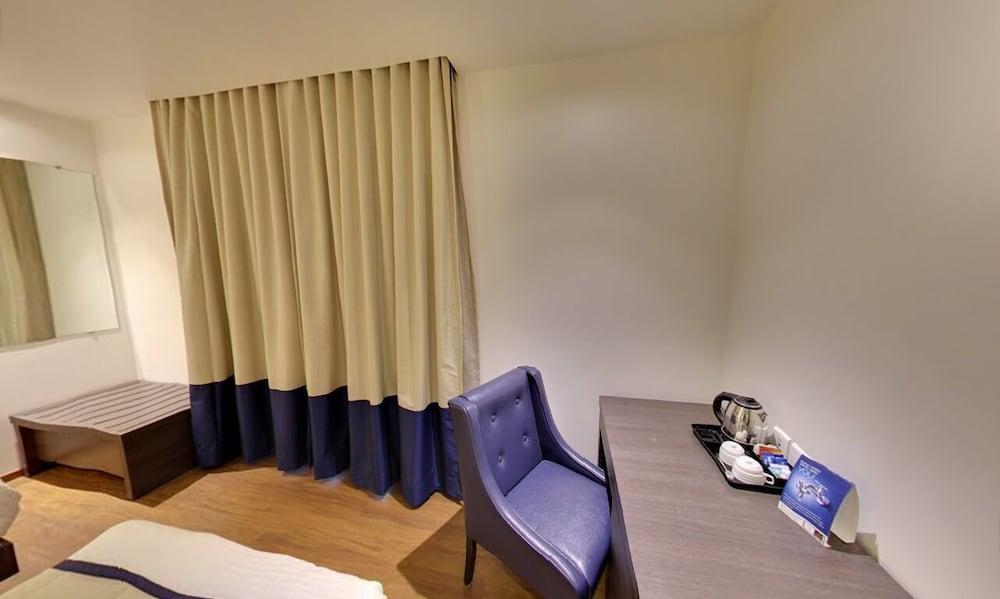 Hotel Grandeur - Room amenity