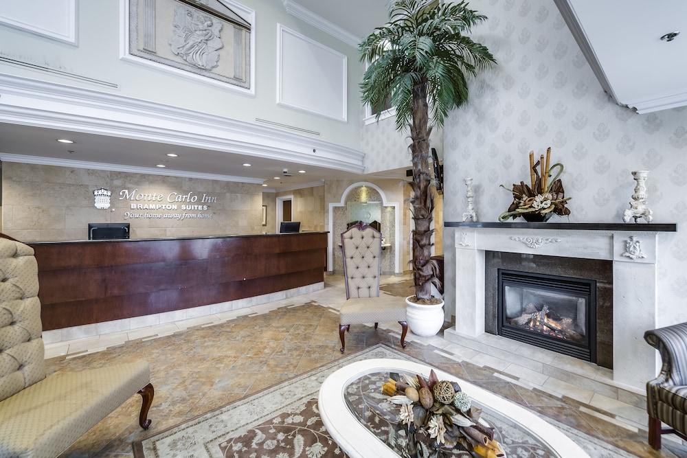 Monte Carlo Inn - Brampton Suites - Lobby Sitting Area