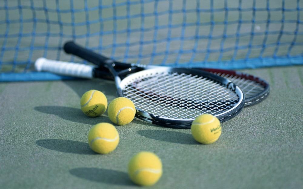 Dunchurch Park Hotel - Tennis Court