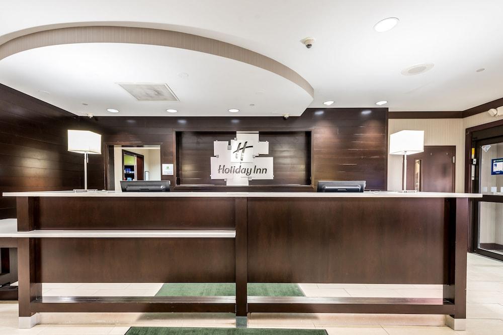 Holiday Inn Indianapolis Downtown, an IHG Hotel - Featured Image