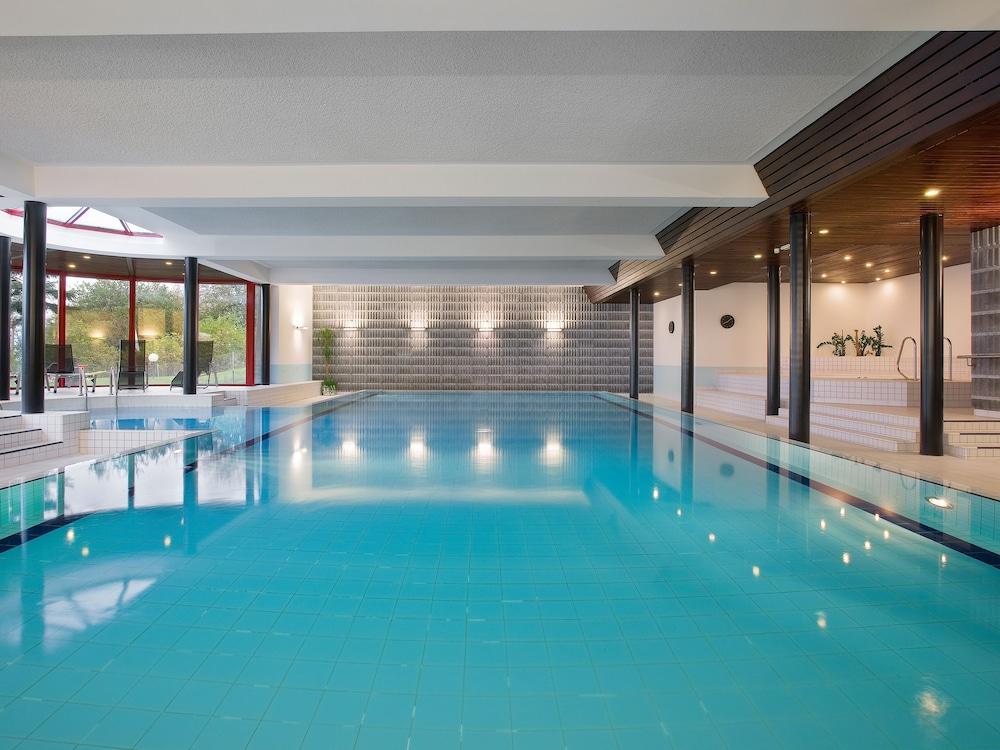 Serpiano Hotel - Indoor Pool