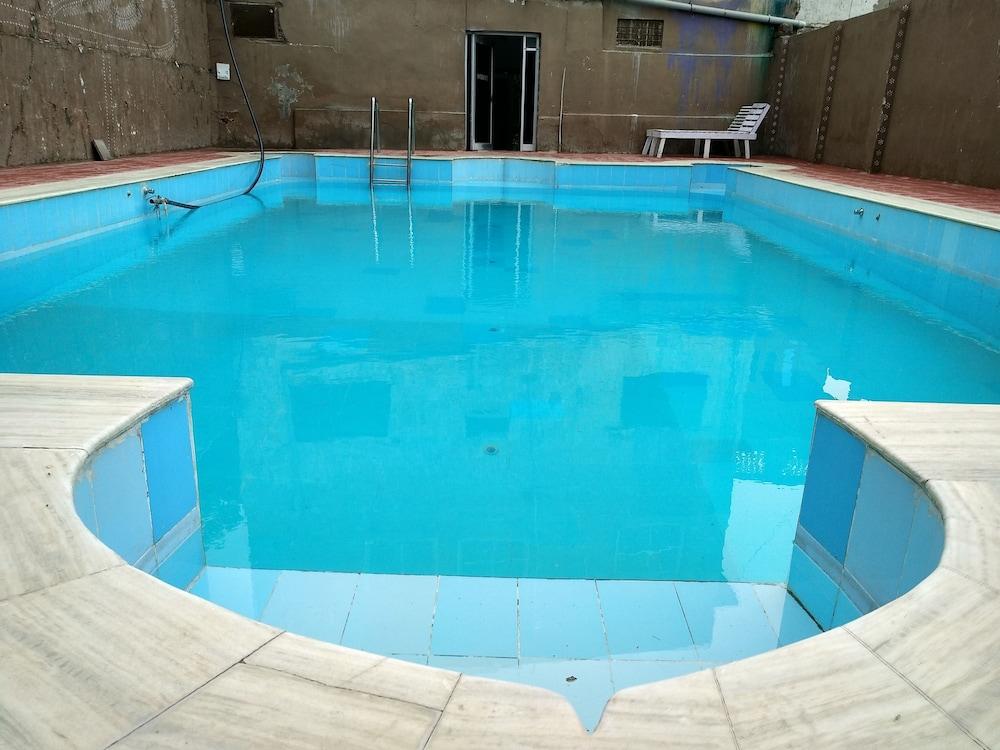 هوتل راديكا بالاس بوشكار - Indoor/Outdoor Pool