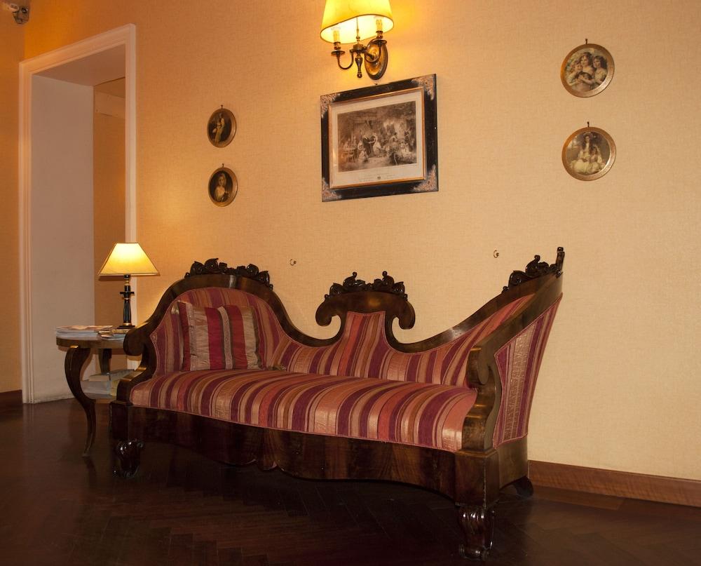 Domus Livia Luxury Suites - Interior