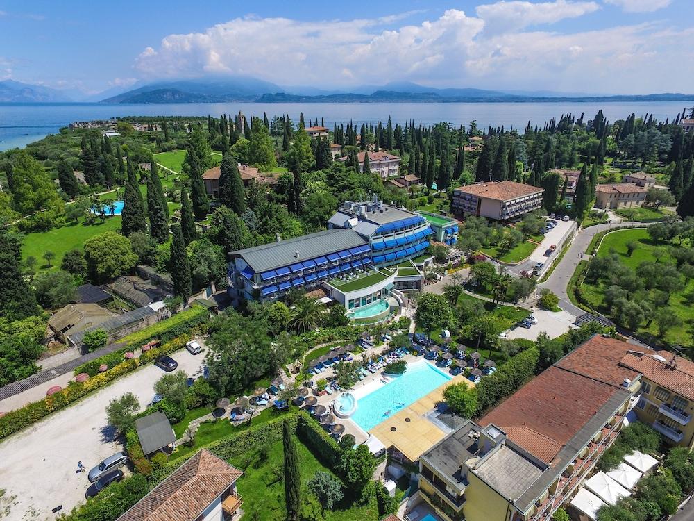 Olivi Hotel & Natural Spa - Featured Image