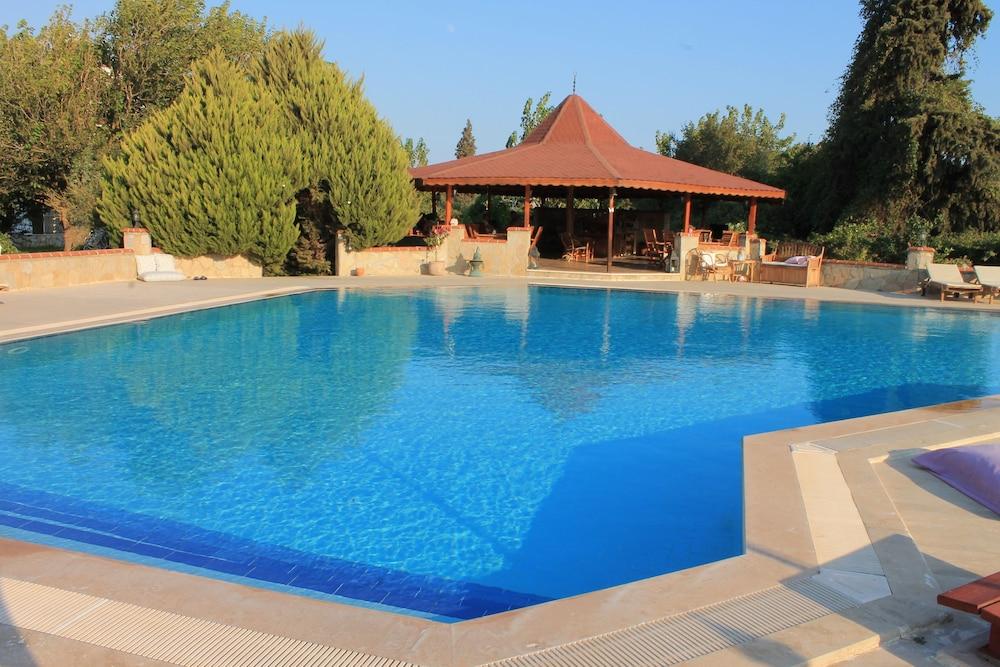 Villa Mercan - Outdoor Pool