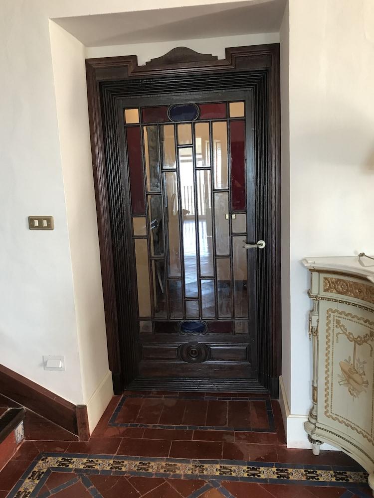 كاسا بالاثيو بيّاثامبرا - Interior Entrance