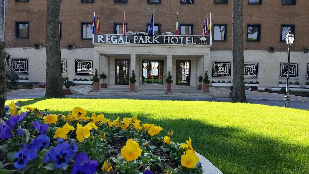 Regal Park Hotel - null