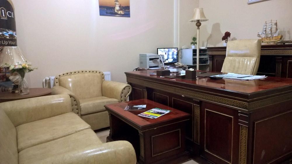 Trabzon Holiday Suites - Reception