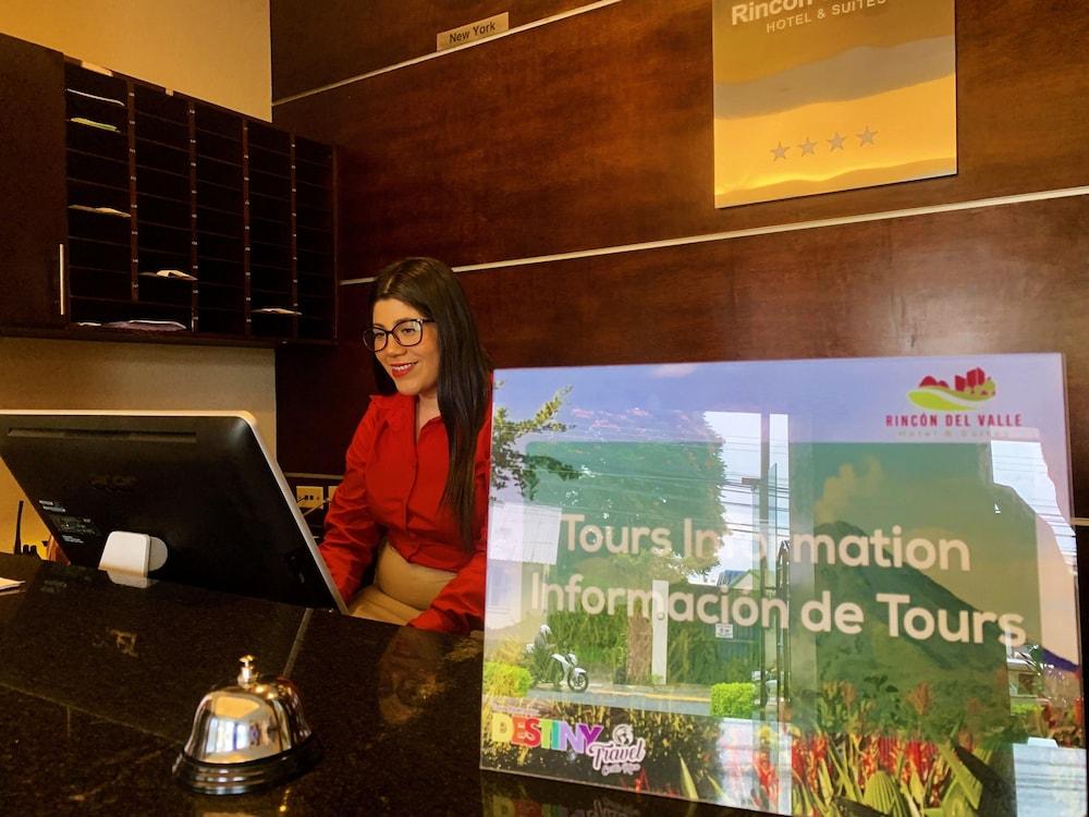 Rincón del Valle Hotel & Suites - Reception