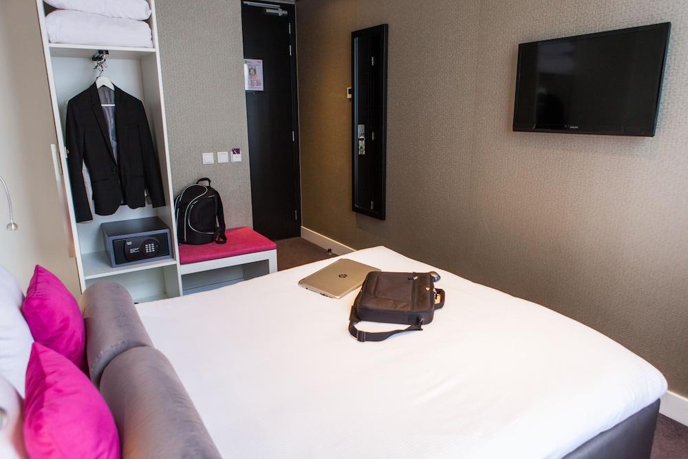 ibis Styles Amsterdam Amstel - Featured Image