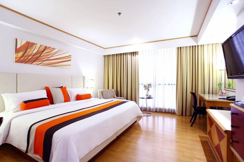 The Four Wings Hotel Bangkok - Room